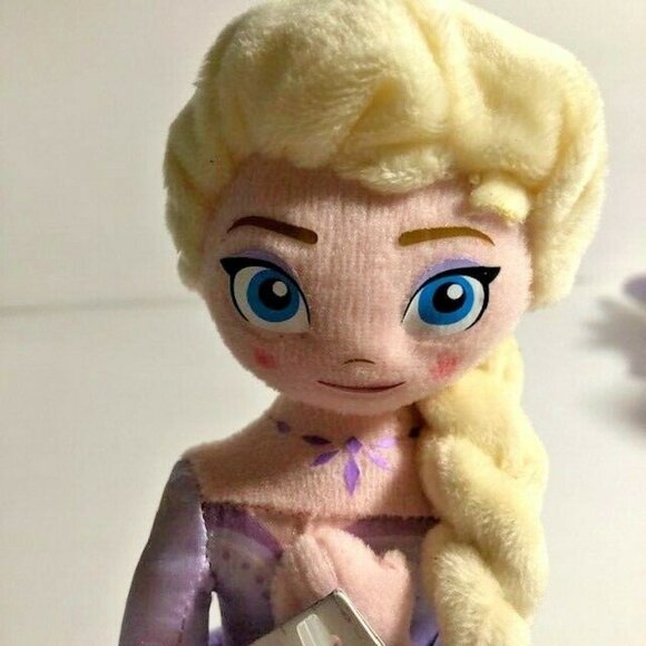 Elsa Disney Frozen II Movie 9" PLUSH ELSA New - Picture 2 of 5